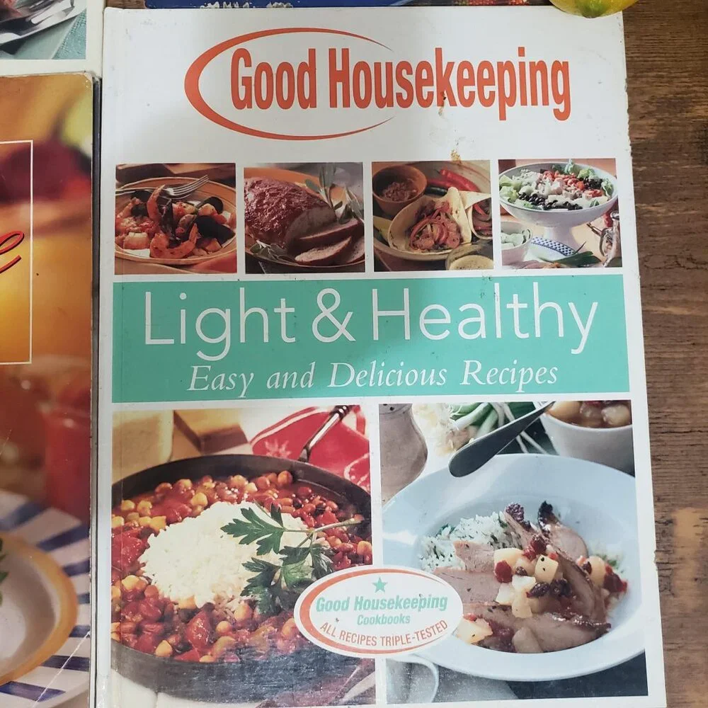 Cookbooks Good housekeeping/ light and hardy easy appetizers weight watchers